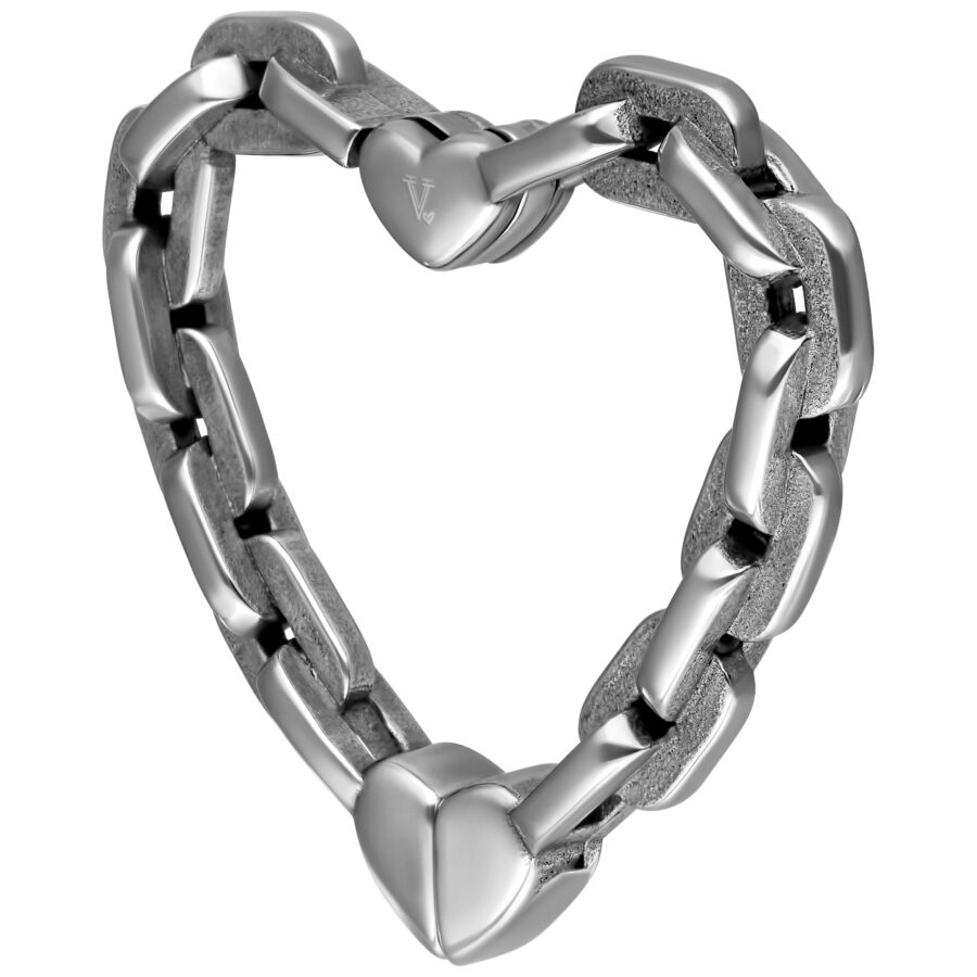 Cuore orecchino in argento PMMA su sfondo bianco