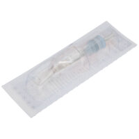 Modulo ago tattoo con 17 aghi e spessore di 0,35 mm su sfondo bianco