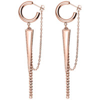 Orecchini in oro rosa con lunghe catene e chiusura a perno su sfondo bianco