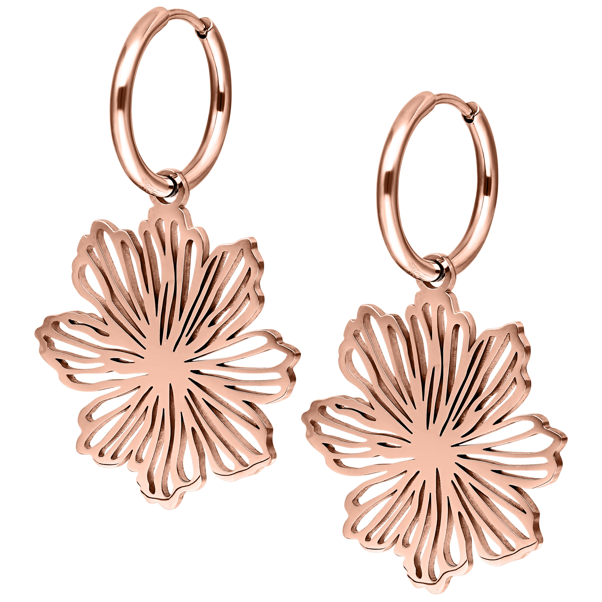 Orecchini a cerchio in oro rosa con pendente a forma di fiore su sfondo bianco