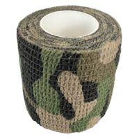 Rotolo di benda grip con motivo camouflage, verde scuro e marrone, su sfondo bianco