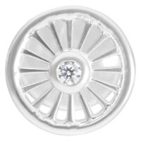 Labret Suncircle Push-Fit in argento con cristallo rotondo su sfondo bianco
