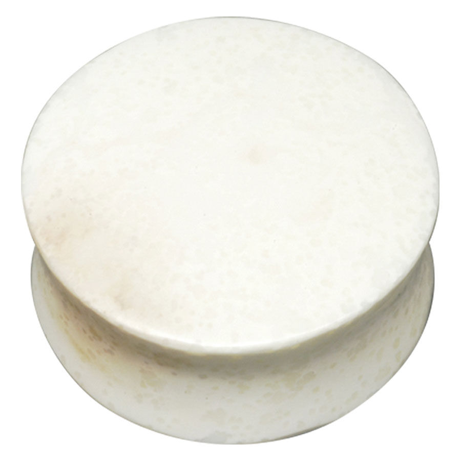 Plug in Pietra di Crisoprasio Limone, unisex Plug rotondo in pietra di Crisoprasio Limone su sfondo bianco