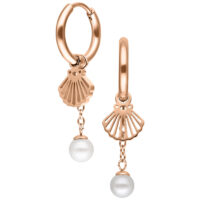 Orecchini in oro rosa con pendente a conchiglia e perle su sfondo bianco