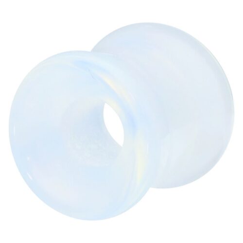 Tunnel Stardust trasparente in pietra, misura 8,0 mm, su sfondo bianco