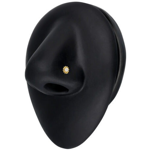 Nasenstecker dorato con Moissanite a forma di girasole su display nero