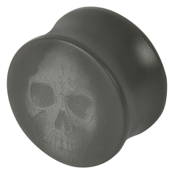 Grauer Titan Plug mit Totenkopf-Design auf weißem Hintergrund