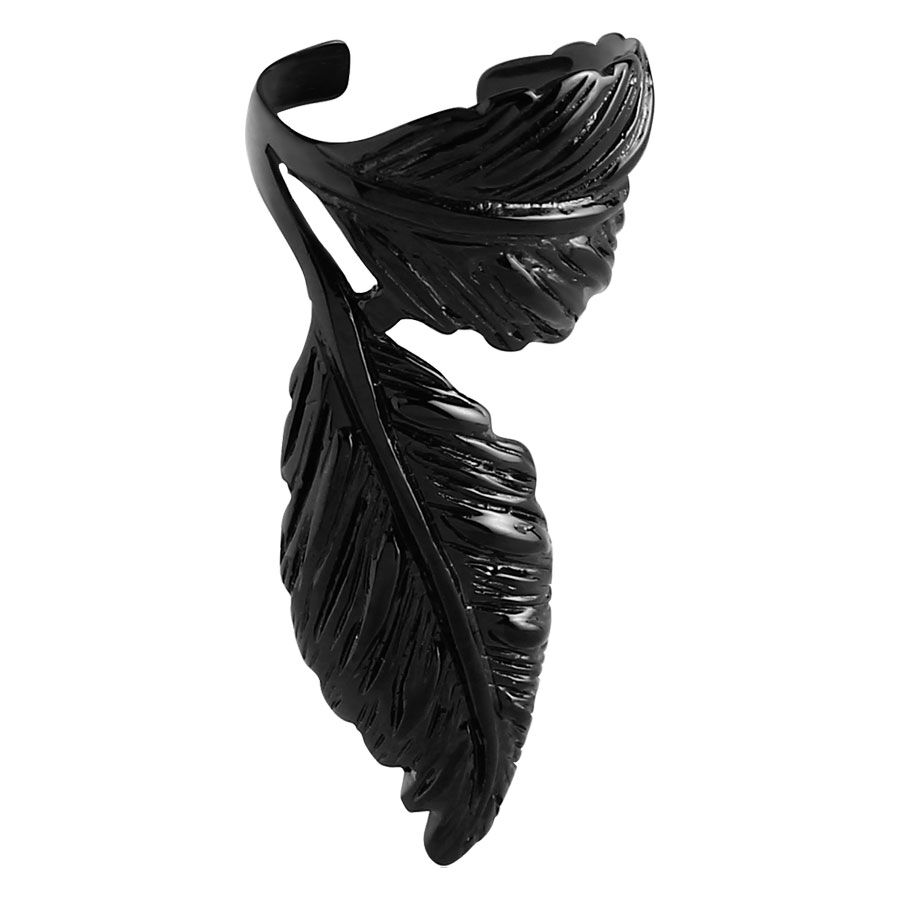 Earcuff d'argento Black Leaf di Wildcat Earcuff d'argento a forma di foglia nera su sfondo bianco