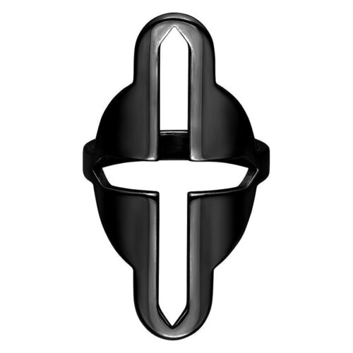 Anello nero in acciaio chirurgico con design a croce su sfondo bianco