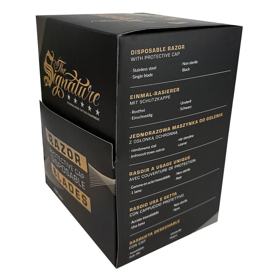 Scatola di lame da barba nere di Wildcat, The Signature Collection, su sfondo bianco