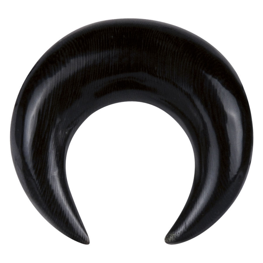 Sichel nera in corno per piercing all'orecchio su sfondo bianco