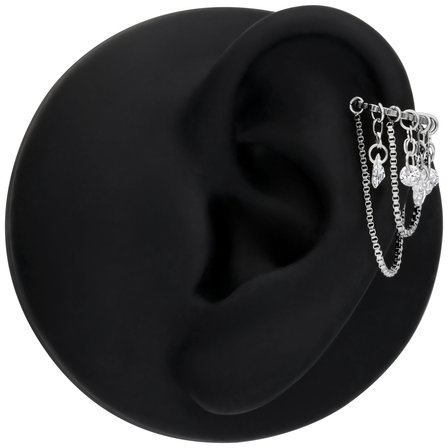 Clicker in argento con pietre cristalline su modello di orecchio nero