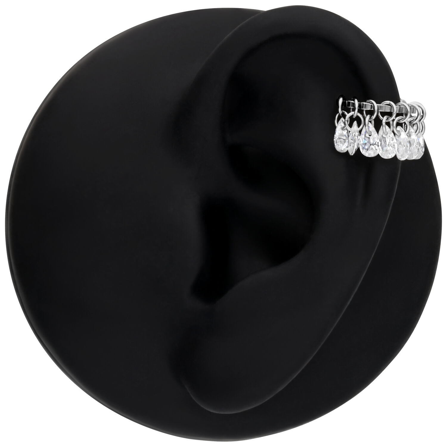 Clicker color argento con cristalli chiari su display nero per orecchio