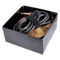 Pedale nero 360 in scatola nera con accenti dorati e cavo