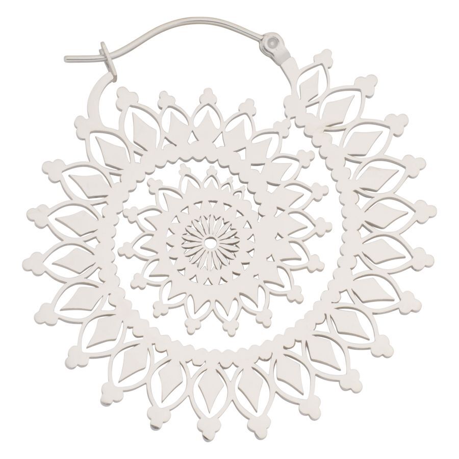 Orecchini Floral Nautilus Hoops in argento su sfondo bianco