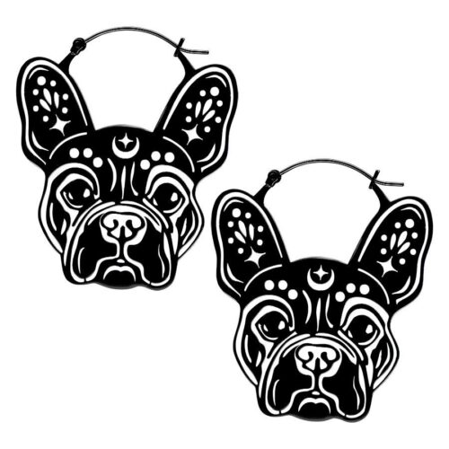 Orecchini Bulldog neri in acciaio chirurgico su sfondo bianco