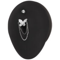 Bananabell argentato con farfalla e catene su sfondo nero