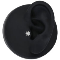 Accessorio Push Fit argento a forma di gelsomino su sfondo nero