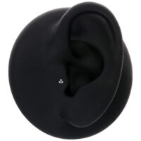 Push Fit Trinity Attachment nero con pietre cristalline su modello di orecchio nero