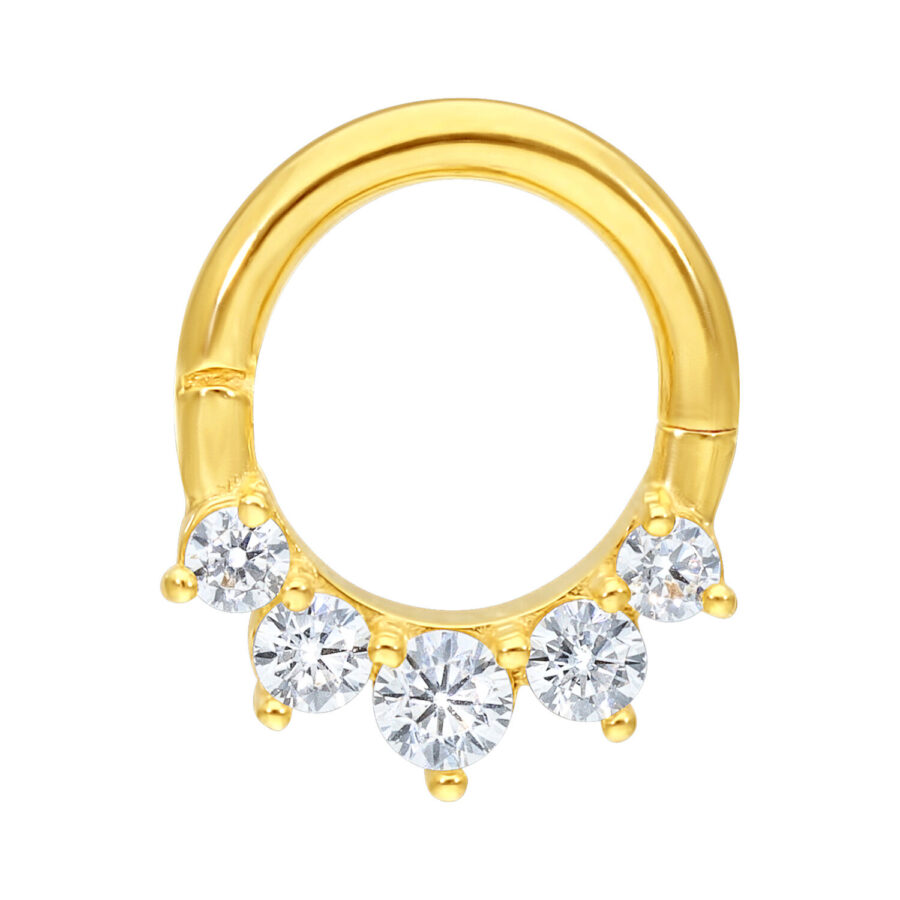 Anello per piercing color oro in oro 18K con cinque cristalli chiari su sfondo bianco