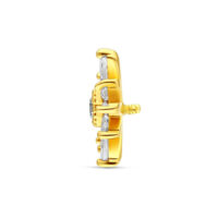 14K Gold Cristallo Stella Attacco Laterale Vista laterale di un attacco a stella in oro 14K con cristallo chiaro su sfondo bianco