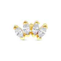 14K Oro Attacco con Quattro Cristalli Attacco in oro 14K con quattro cristalli chiari su sfondo bianco