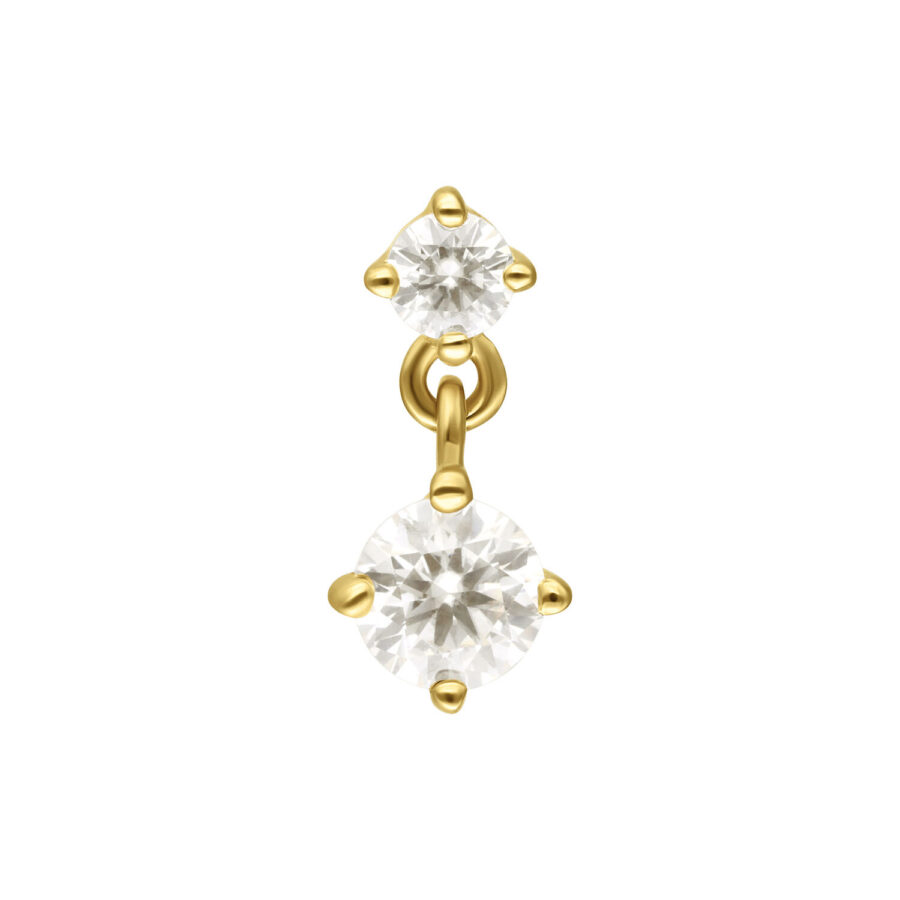 Montatura dorata con due cristalli di moissanite su sfondo bianco