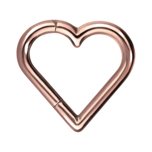 Clicker piercing a forma di cuore in titanio oro rosa su sfondo bianco