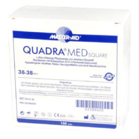 Cerotto quadrato di Master Aid, 38x38mm, su sfondo bianco
