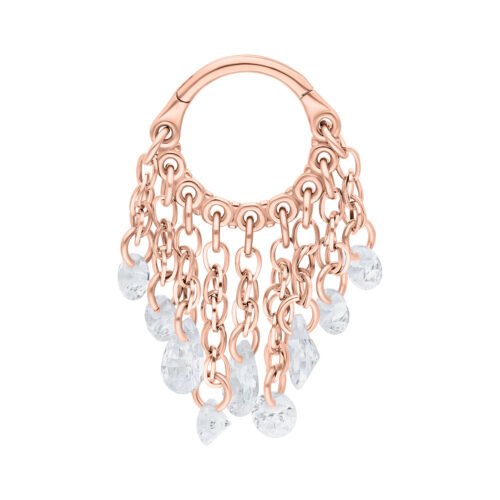 Anello piercing in rosé oro con cristalli chiari pendenti su sfondo bianco
