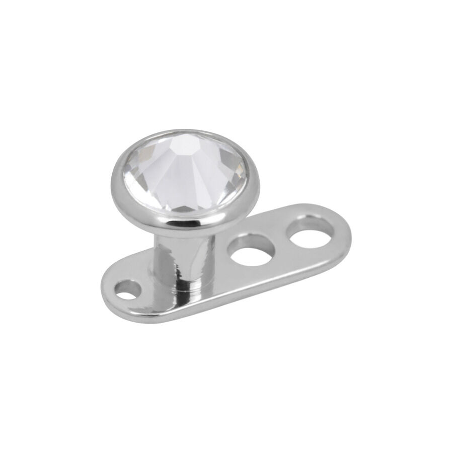 Piercing in titanio argento con cristallo chiaro e tre fori su sfondo bianco