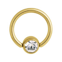 Clip in oro con cristallo chiaro, 8,0 mm Clip in oro con cristallo chiaro, diametro interno 8,0 mm, su sfondo bianco