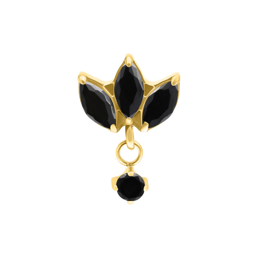 Accessorio per piercing dorato con cristalli neri su sfondo bianco