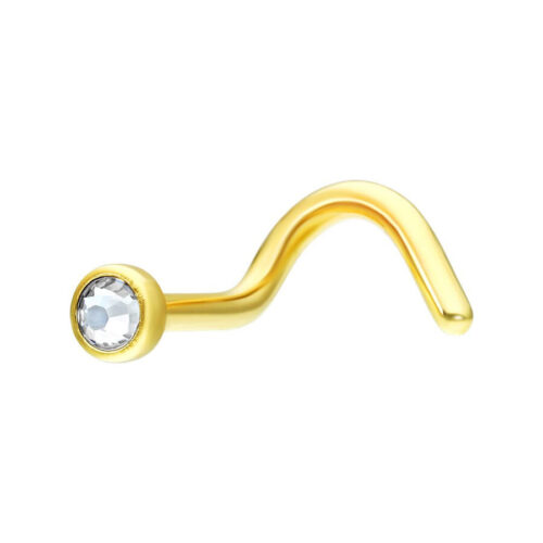 Piercing al naso dorato con punta di cristallo chiaro su sfondo bianco