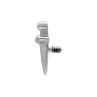 Punta per piercing in argento a forma di pugnale su sfondo bianco