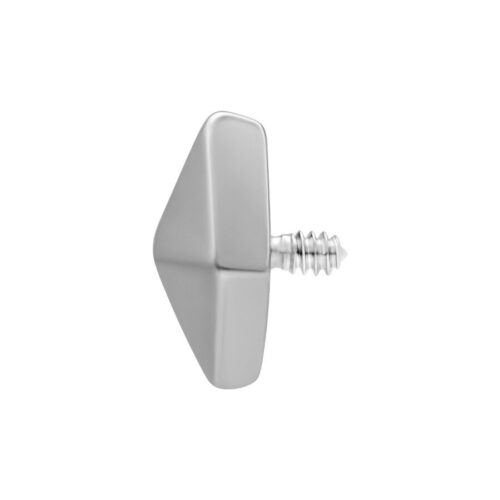 Punta piramidale in argento con filettatura esterna su sfondo bianco