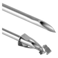 Wildcat Piercingnadel Safety Set, Introcan Primo piano di due aghi da piercing in acciaio chirurgico su sfondo bianco