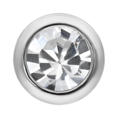 Piercing al naso in argento con pietra cristallina su sfondo bianco