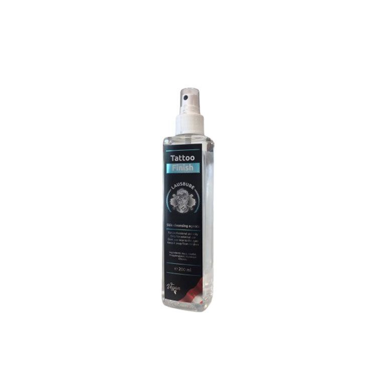 Tattoo Finish Spray 200 ml di Wildcat Bottiglia di Tattoo Finish Spray 200 ml su sfondo bianco