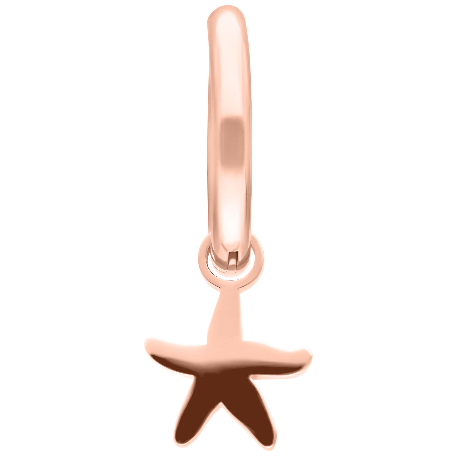 Cerchio in oro rosa con ciondolo a stella marina su sfondo bianco
