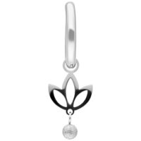 Orecchino in argento a forma di loto con pendente a sfera lucente su sfondo bianco