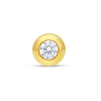 Attacco per piercing in oro 18k con cristallo chiaro su sfondo bianco