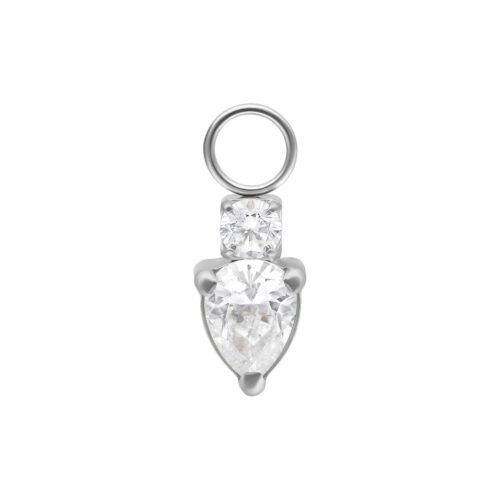 Pendente piercing in argento con due cristalli chiari su sfondo bianco