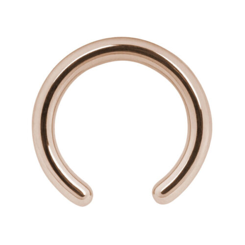 Clip In Anello in Titanio Rosé su sfondo bianco