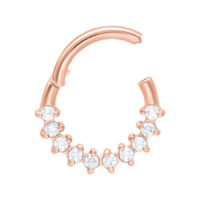 Septum Clicker in oro rosa con cristalli chiari su sfondo bianco
