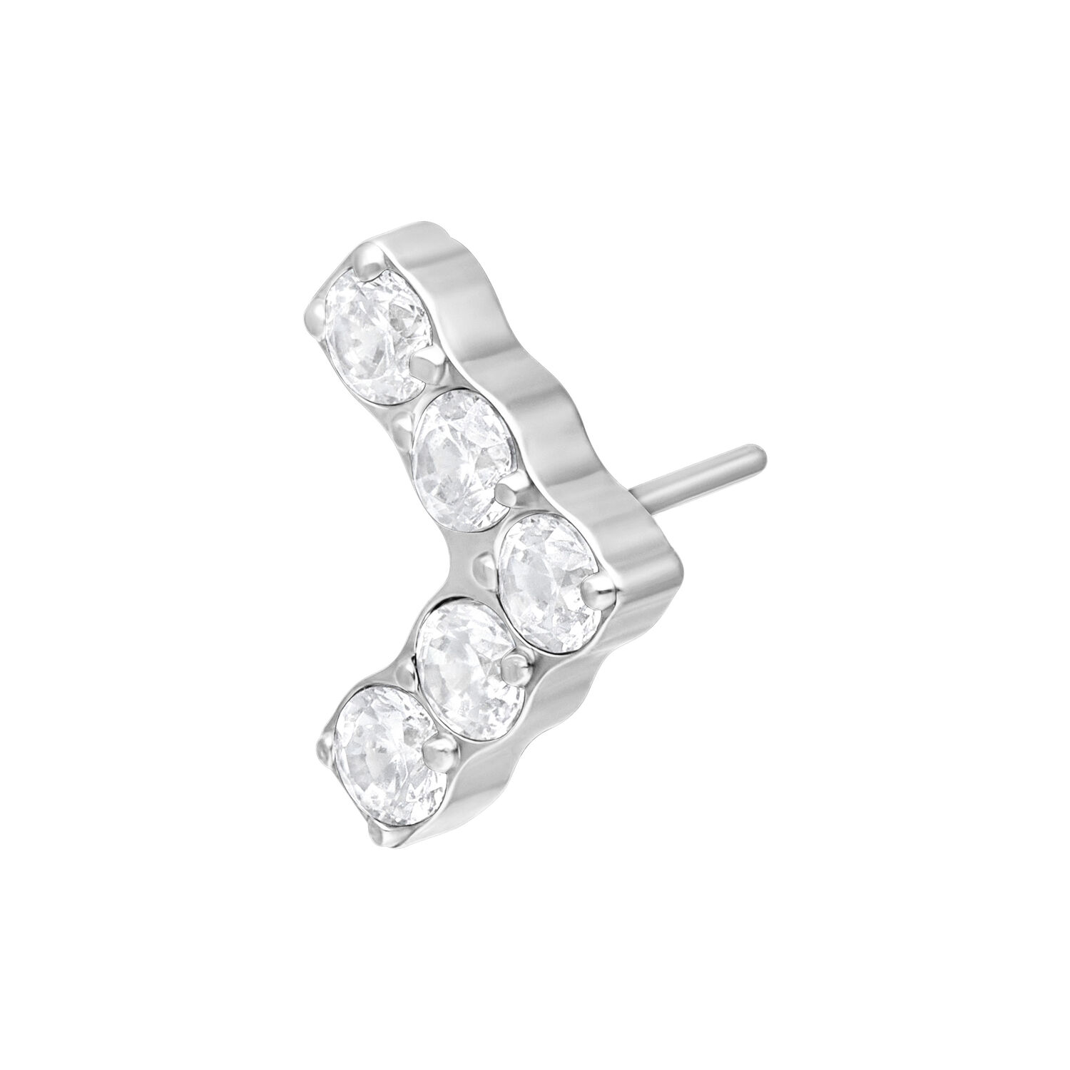 Inserto piercing a forma di V argento con cinque cristalli chiari su sfondo bianco