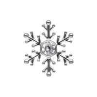 Accessorio piercing fiocco di neve argento con cristallo chiaro su sfondo bianco