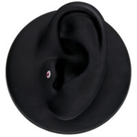 Inserto color argento con ametista ovale su sfondo nero, modello orecchio