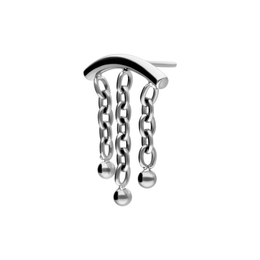 Accessorio per piercing argento con tre catene e sfere su sfondo bianco