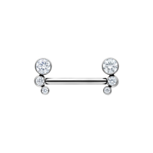 Barbell per capezzolo in titanio argento con cristalli chiari su sfondo bianco